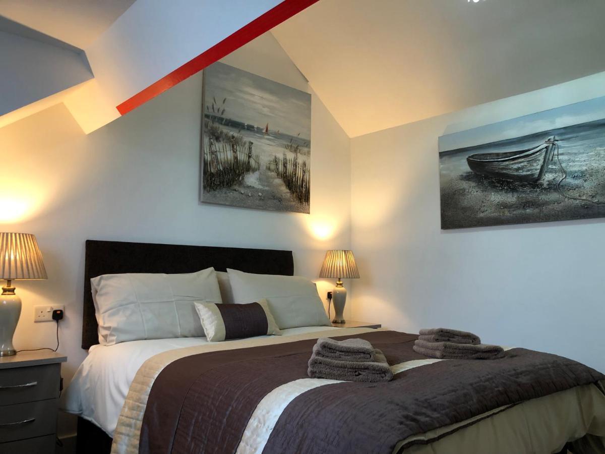 The Haven Hotell Holyhead Eksteriør bilde