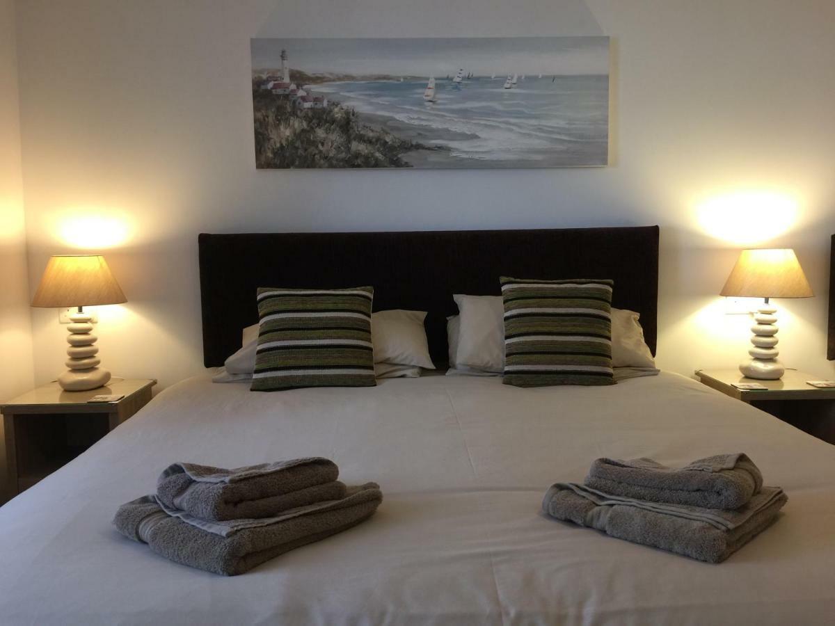 The Haven Hotell Holyhead Eksteriør bilde